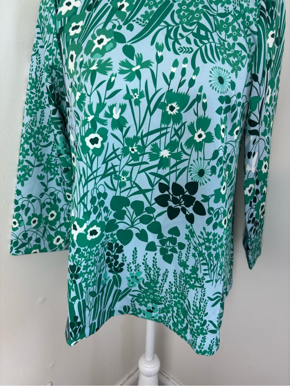 Tuckernuck Wildflower Faye Blouse Size Small NWT - Picture 6 of 10
